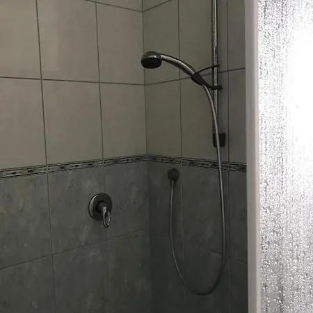 Hostel Interdoos - Brno *